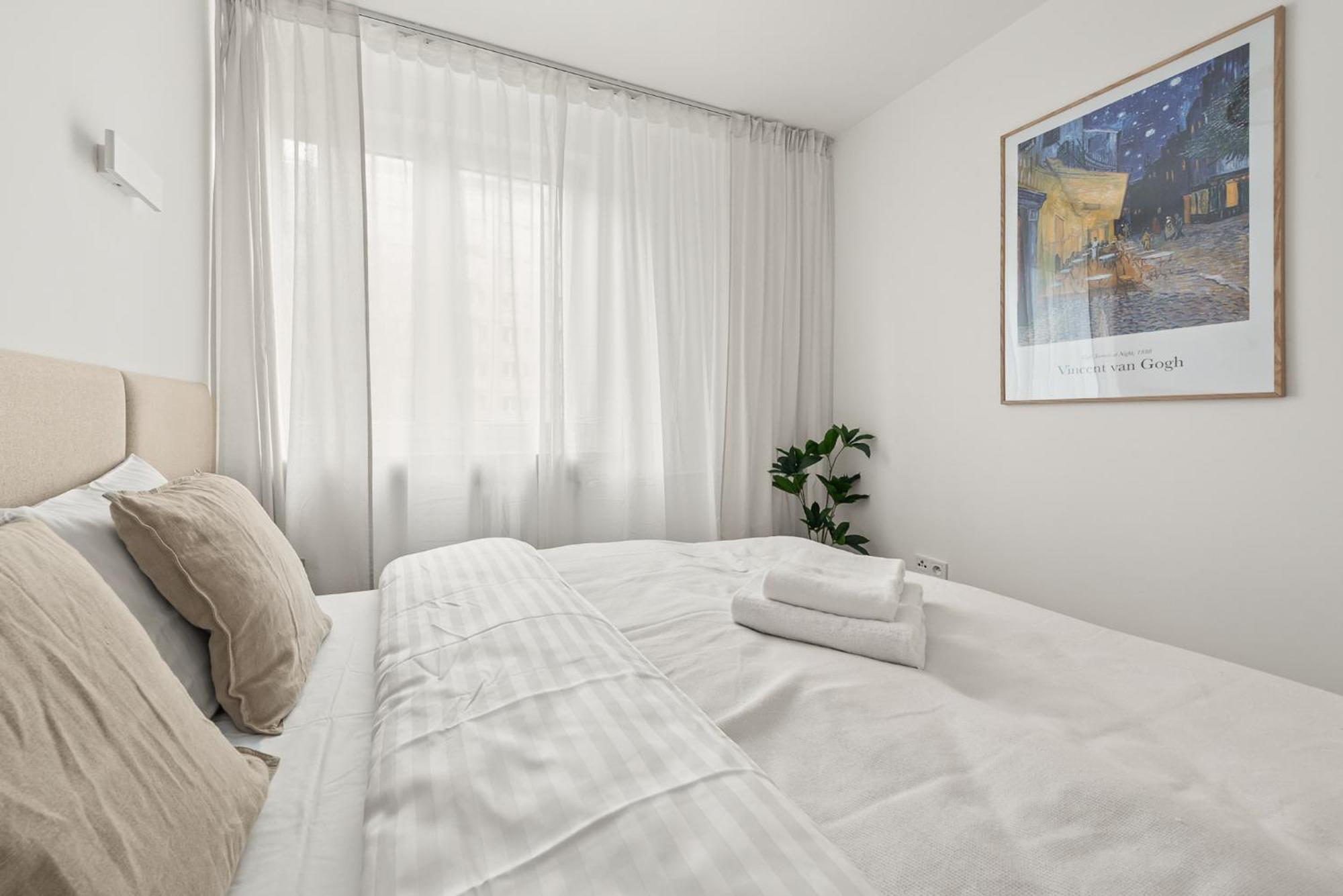 Rentplanet - Apartamenty Przy Palacu Kultury I Nauki Varşova Dış mekan fotoğraf